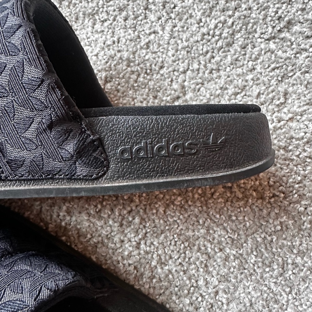 Adidas Adilette Essential Sandal Slides - Picture 4 of 4
